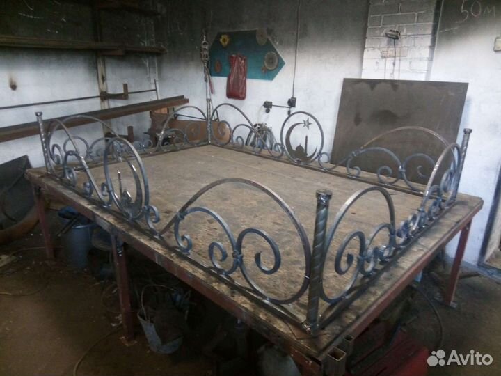 Оградки кованые