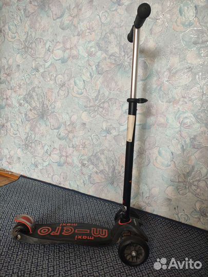 Самокат Самокат Maxi Micro Deluxe