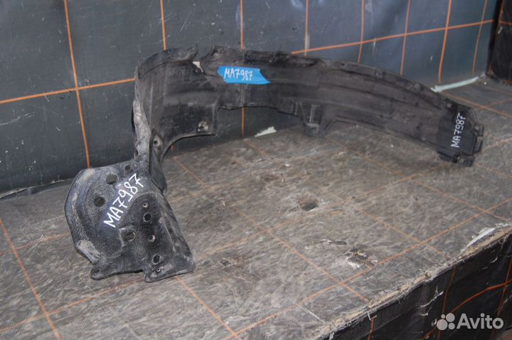 Локер (подкрылок) передний левый - Toyota RAV 4