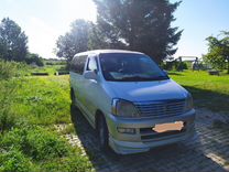 Toyota Regius 3.0 AT, 2000, 545 500 км, с пробегом, цена 520 000 руб.