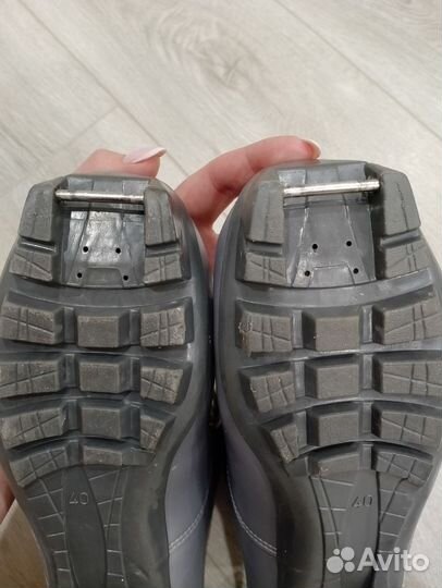 Лыжные ботинки