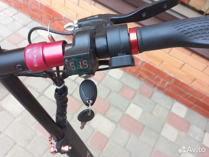 Самокат электрический мощный