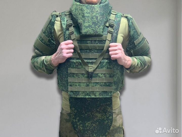 Бронежилет штурмовой