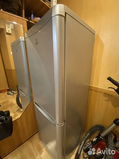 Холодильник indesit no frost