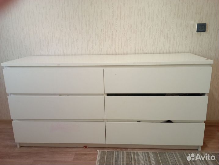 Комод белый
