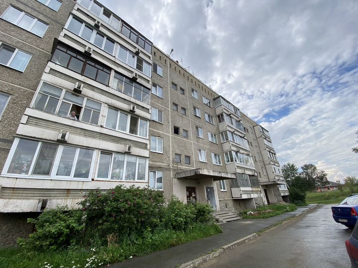 2-к. квартира, 47 м², 5/5 эт.
