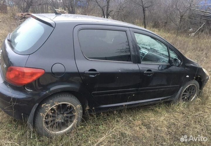 В Разборе Peugeot 307 Пежо 307 Рестайлинг