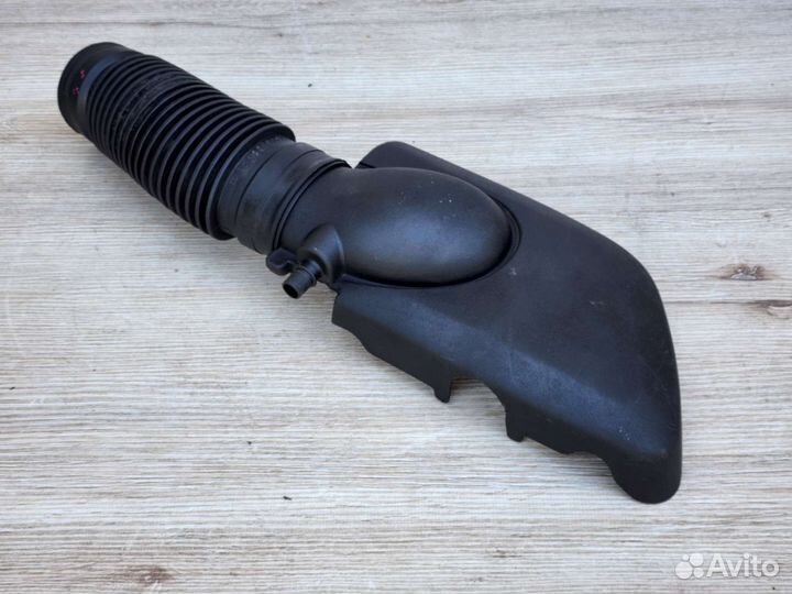 Патрубок воздушного фильтра Peugeot Citroen