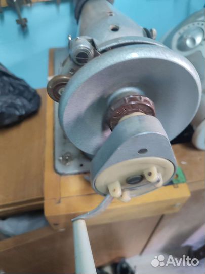 Швейная машинка чайка бу