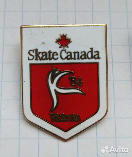 Фигурное катание значки и медаль: Канада, Корея, П