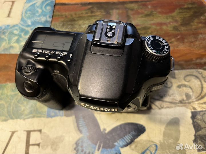 Зеркальный фотоаппарат canon 40d на запчасти