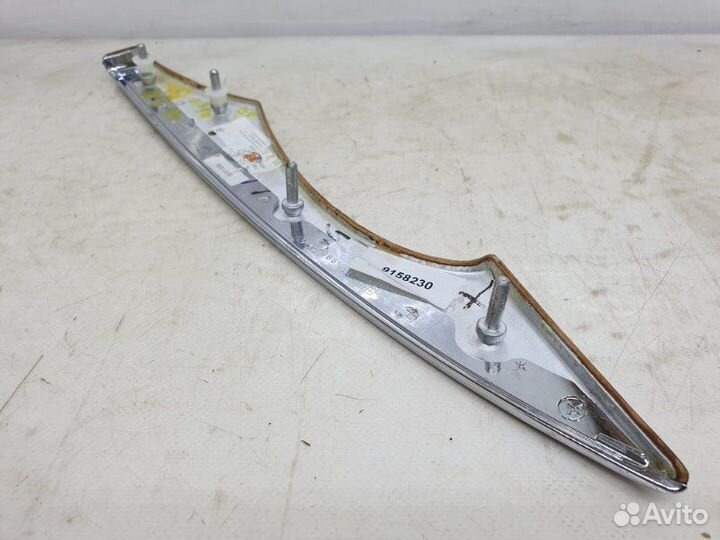 Накладка декоративная задняя правая Mercedes-Benz