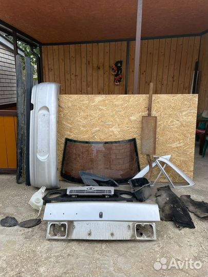 Крышка багажника на Ваз 2110