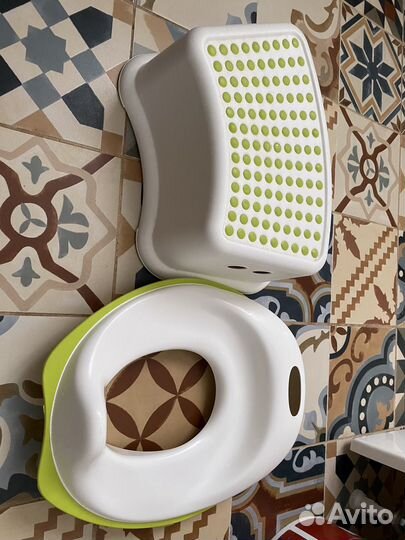 Детское сиденье для унитаза и подставка IKEA