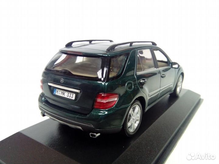 Mercedes M-Class 2005, 1/43 Minichamps
