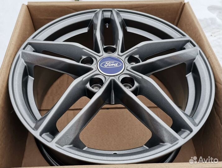 Ford Focus R16 новые
