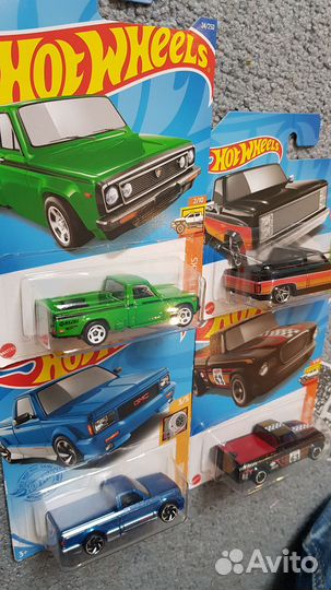 Hot wheels спортивные пикапы