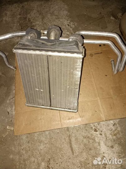 Радиатор печки Mercedes W124 M119