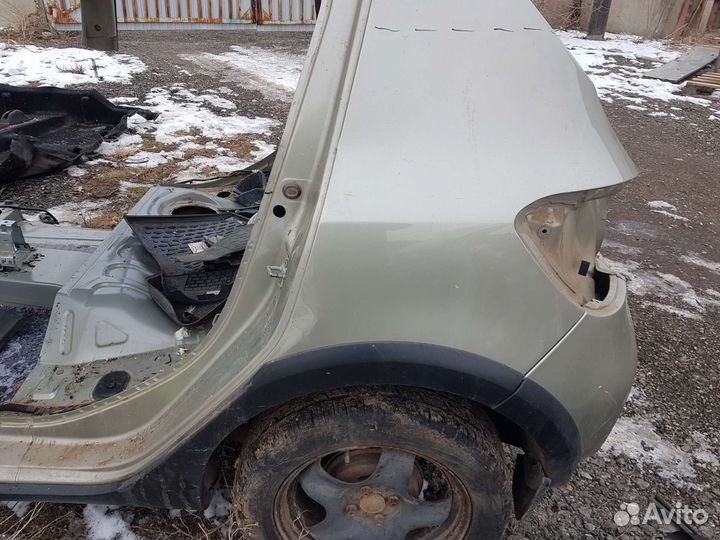 Крыло заднее левое Renault Sandero Stepway 2