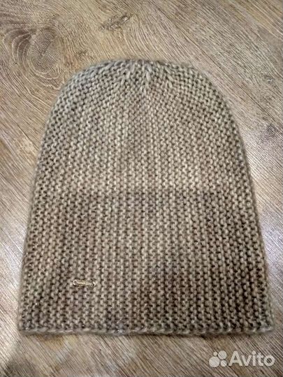 Женские шапки