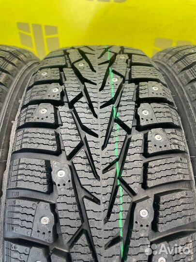 Ikon Tyres Nordman 7 215/45 R17 91T