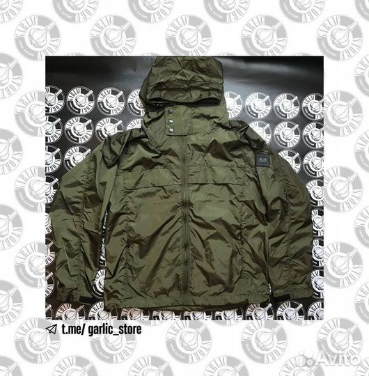 Ветровка Weekend Offender