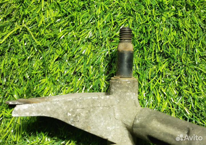 Трапеция стеклоочистителя Renault Megane