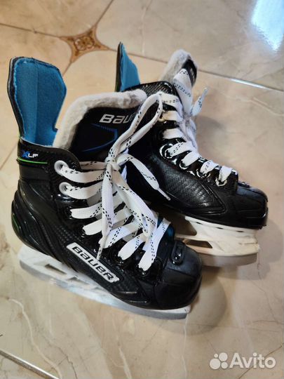 Хоккейные коньки bauer