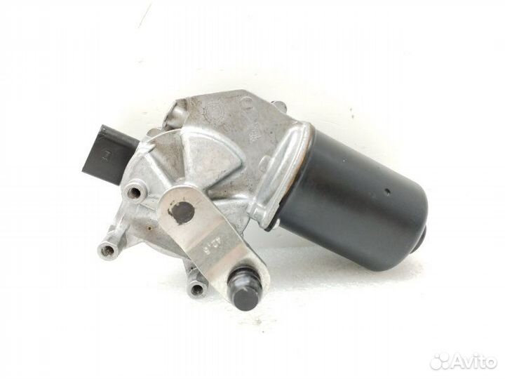 Моторчик стеклоочистителя передний Bmw 3-Series