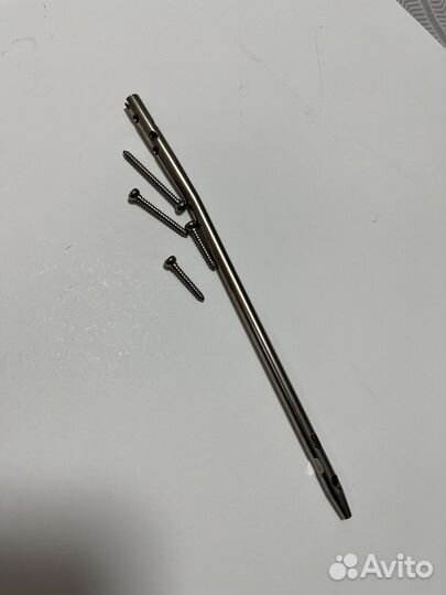 Титановый штифт для интрамедуллярного остеосинтеза