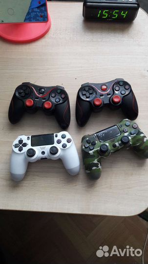 Джойстик PS4