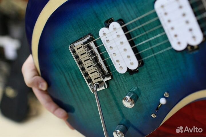 Электрогитара Cort X700 + Аксессуары