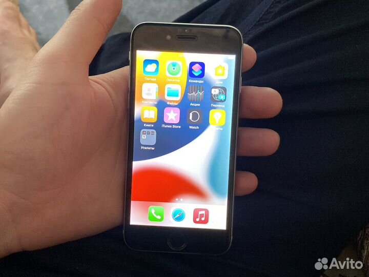 Телефон iPhone 6s