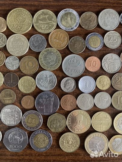65 монет мира без повторов
