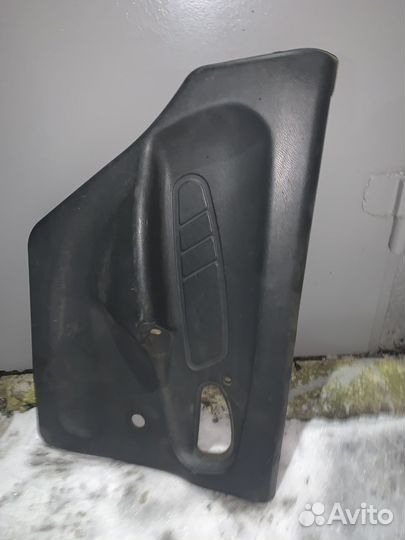Обшивки задних дверей ваз 2114 2115 2шт