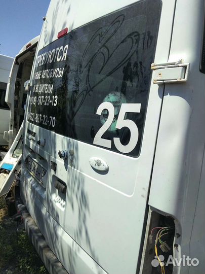 Форд транзит 2008 г.в двери задние