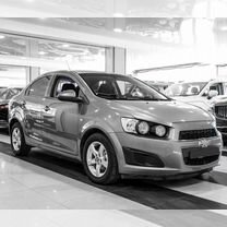 Chevrolet Aveo 1.6 AT, 2013, 61 708 км, с пробегом, цена 850 000 руб.