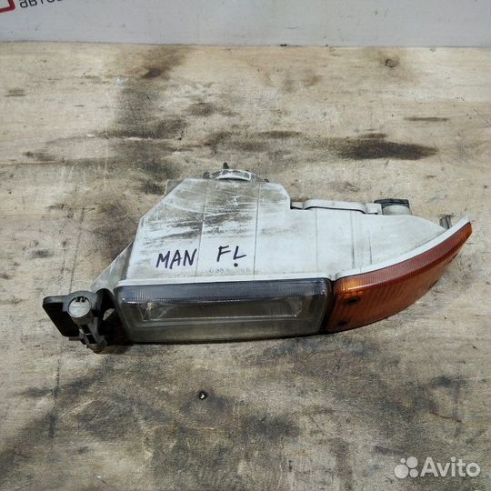 Фара противотуманная левая для Man 4-Serie Tga