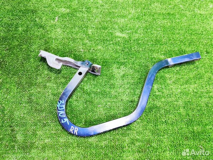 Петля багажника правая Honda Civic 4D (FD) 2009