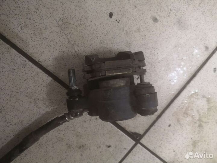 Задний суппорт suzuki gsf bandit 650