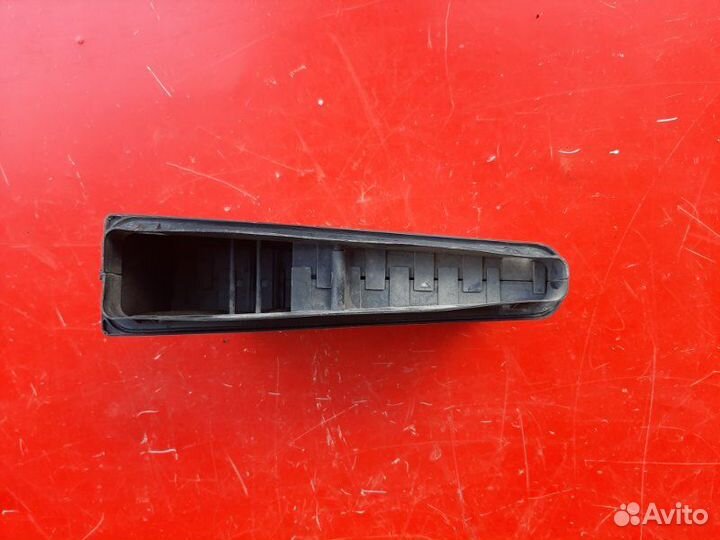 Клапан вентиляции Land Rover Range Rover