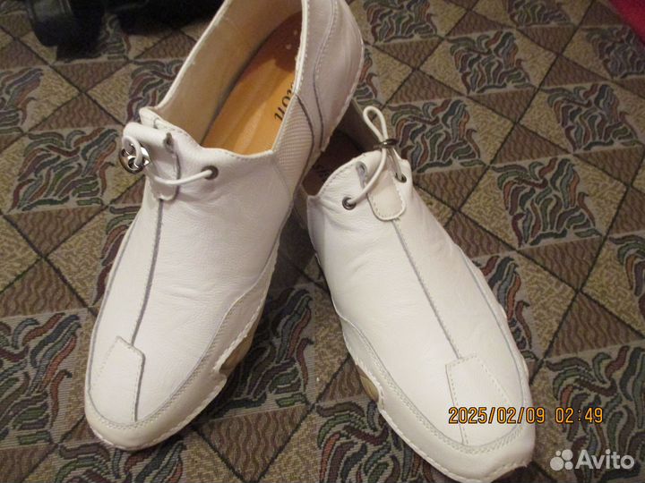 Продам лоферы.нат кожа или меняю