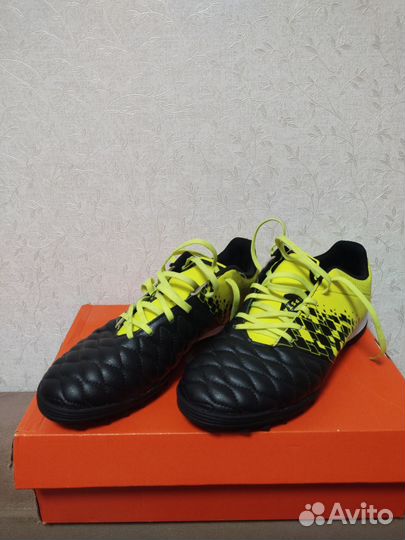 Футзалки 40 размер