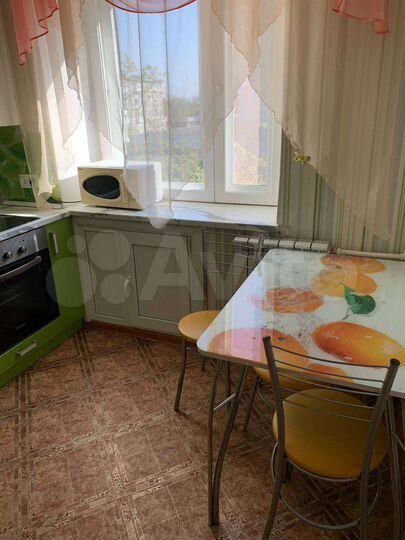 3-к. квартира, 57 м², 3/5 эт.