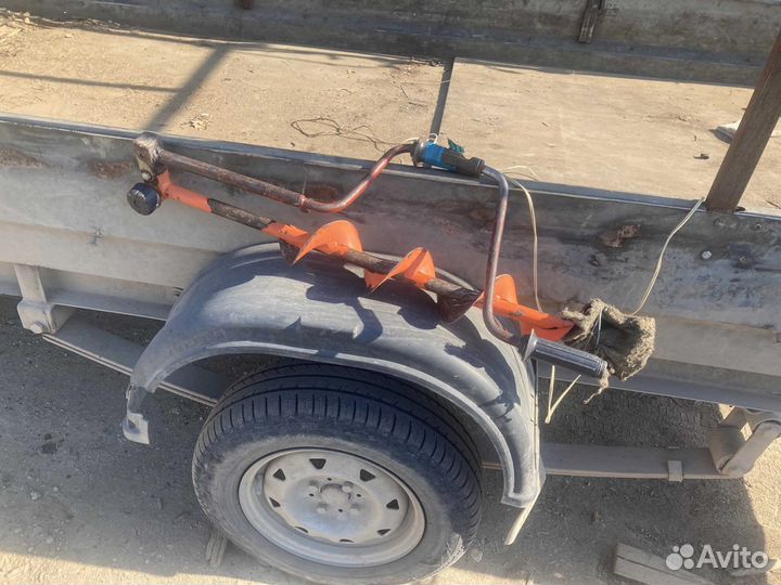 Бензоледобур