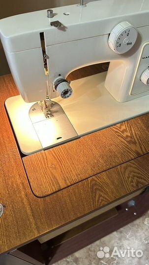 Швейная машина чайка 132м