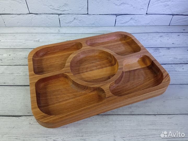 Менажницы, подносы, разделочные доски из дерева