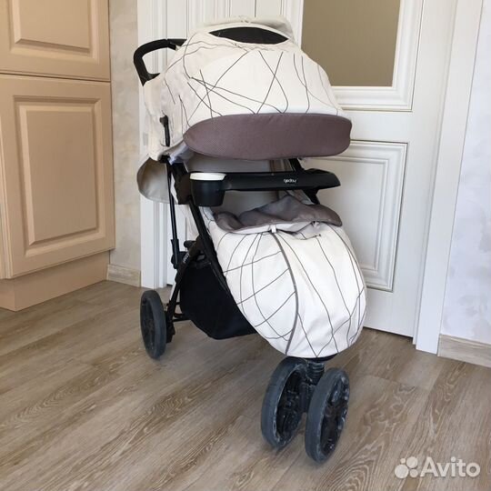 Коляска детская Geoby