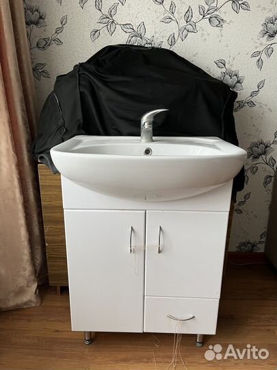 Тумба для ванной бу