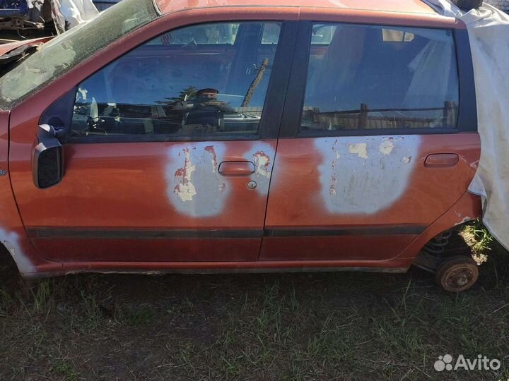 Фиат Пунто двери